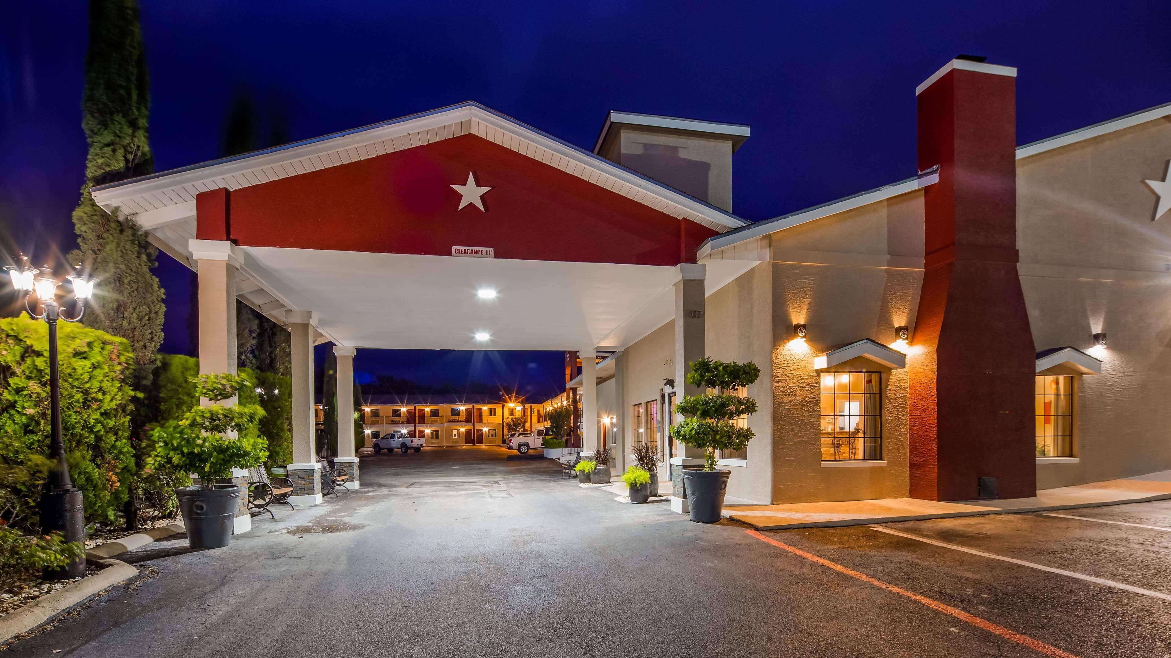 Best Western Johnson City Inn Exterior photo